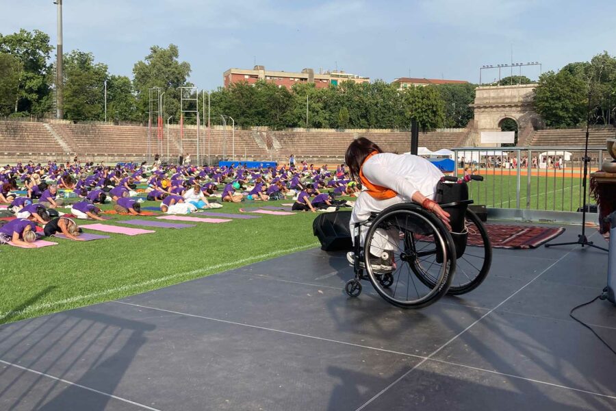 21 giugno, con lo Yoga soffia la brezza della Pace