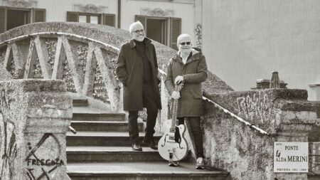 «Questa vita è il tuo racconto», cantiamo l’amore, il coraggio e il divino